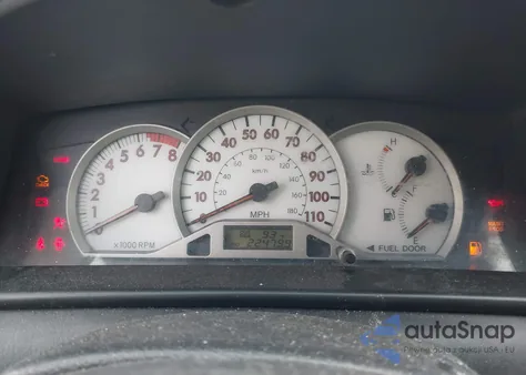 2006 Toyota Corolla S из США, поврежденный, VIN 1NXBR32E26Z603134